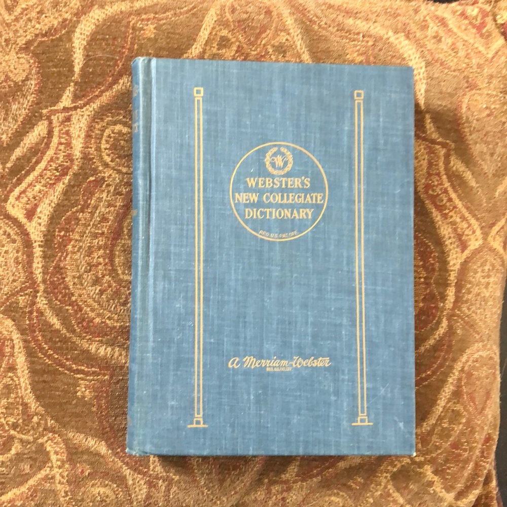 Webster‘s New Collegiate Dictionary